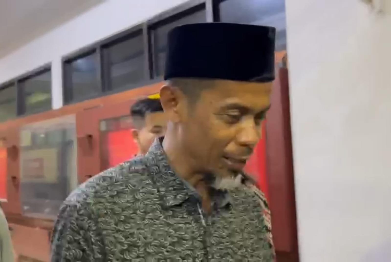 Usai Jalani Pemeriksaan Sebagai Tersangka Dugaan Penipuan di Polda Jambi, Sekda Batanghari Tak Ditahan