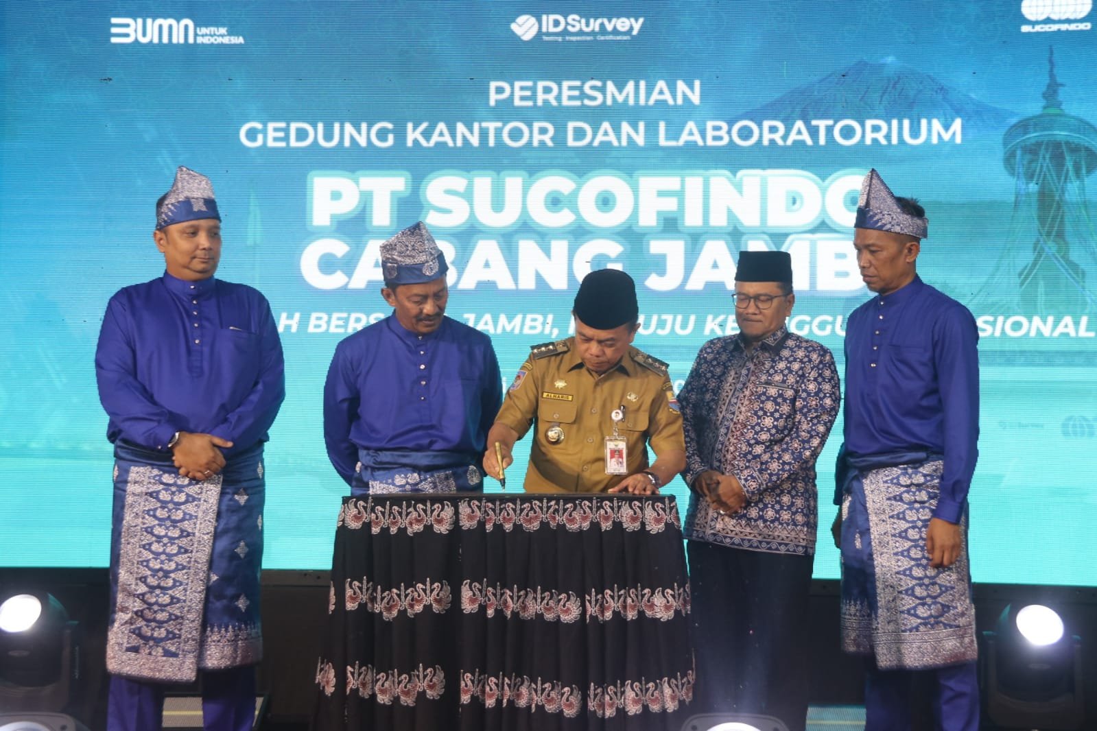 Resmikan Gedung Baru PT Sucofindo, Gubernur Jambi Al Haris Harapkan Kontribusi Signifikan untuk Pembangunan