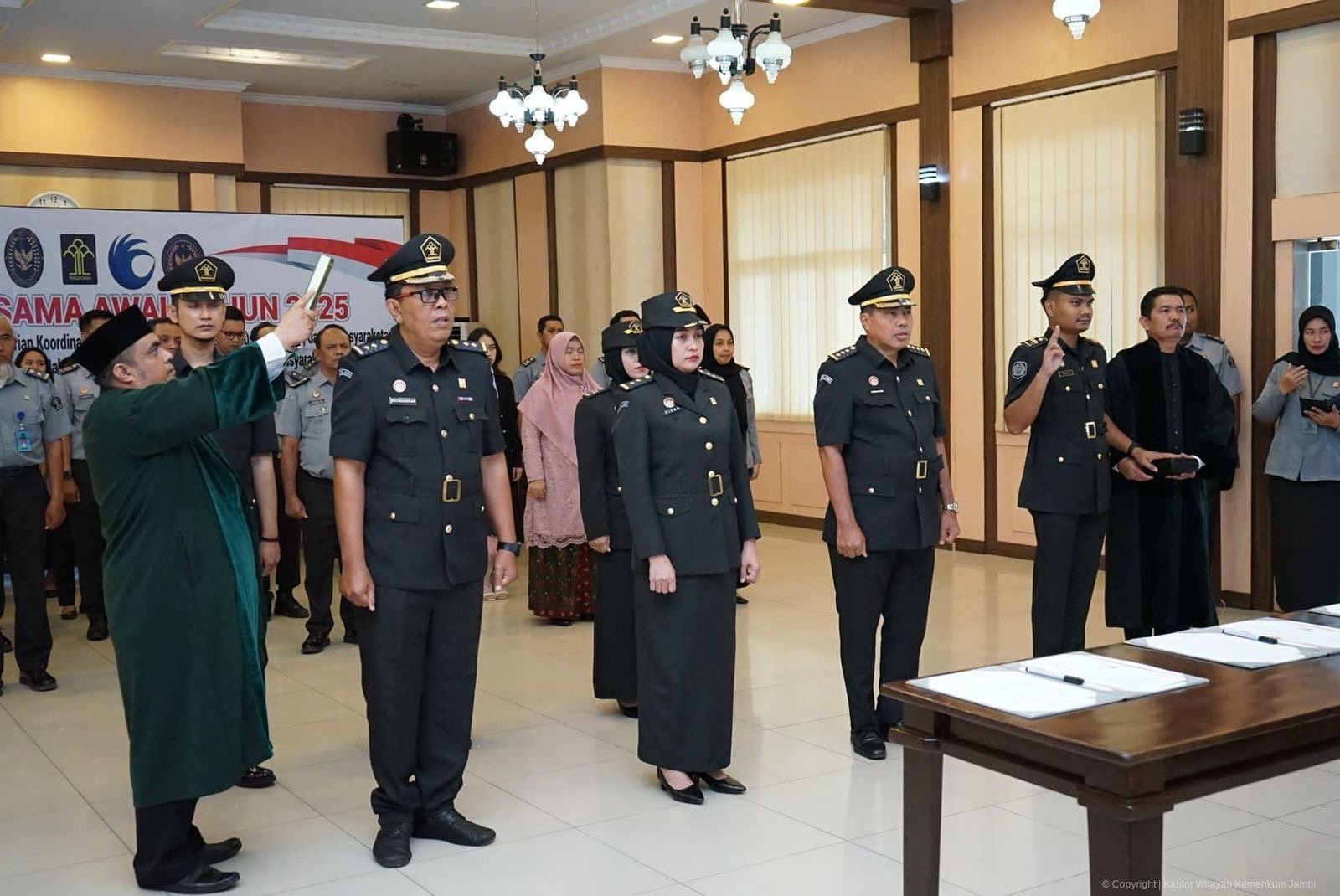7 Pejabat di Lingkup Kanwil Kementerian Hukum Jambi Dilantik, Ini Pesan Kakanwil