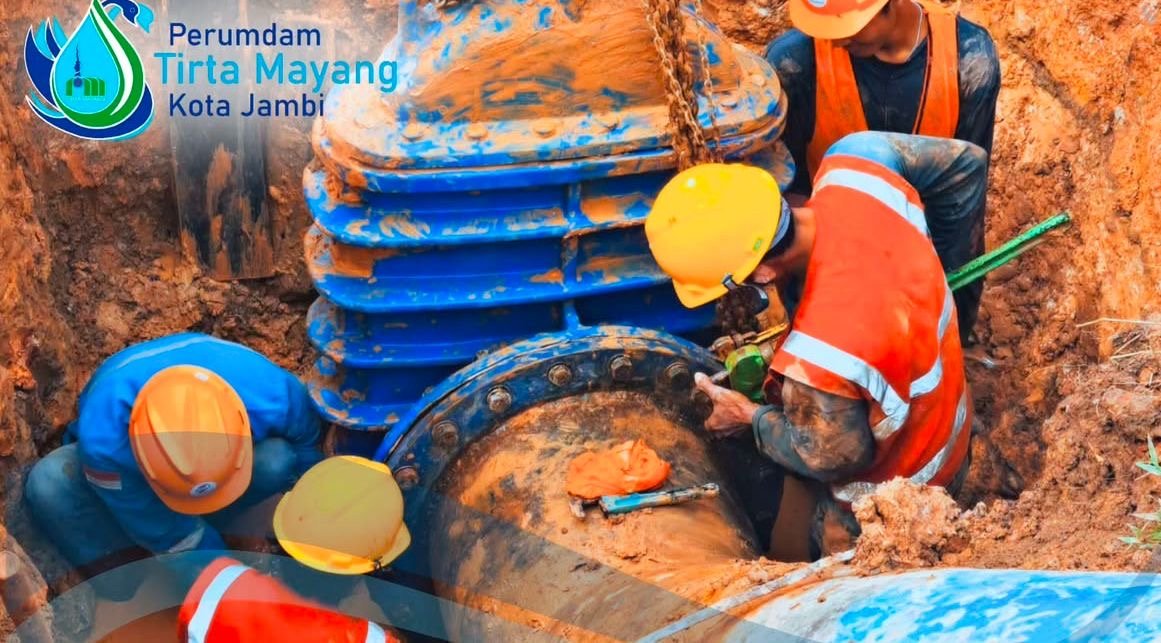 Perumda Tirta Mayang Selesaikan Perbaikan Kebocoran Pipa Transmisi, Pengaliran Normal Bertahap