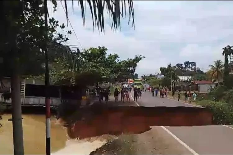 Jalinsum di Bungo Putus Total, BPJN Siapkan Penanganan Darurat Gunakan Jembatan Bailey