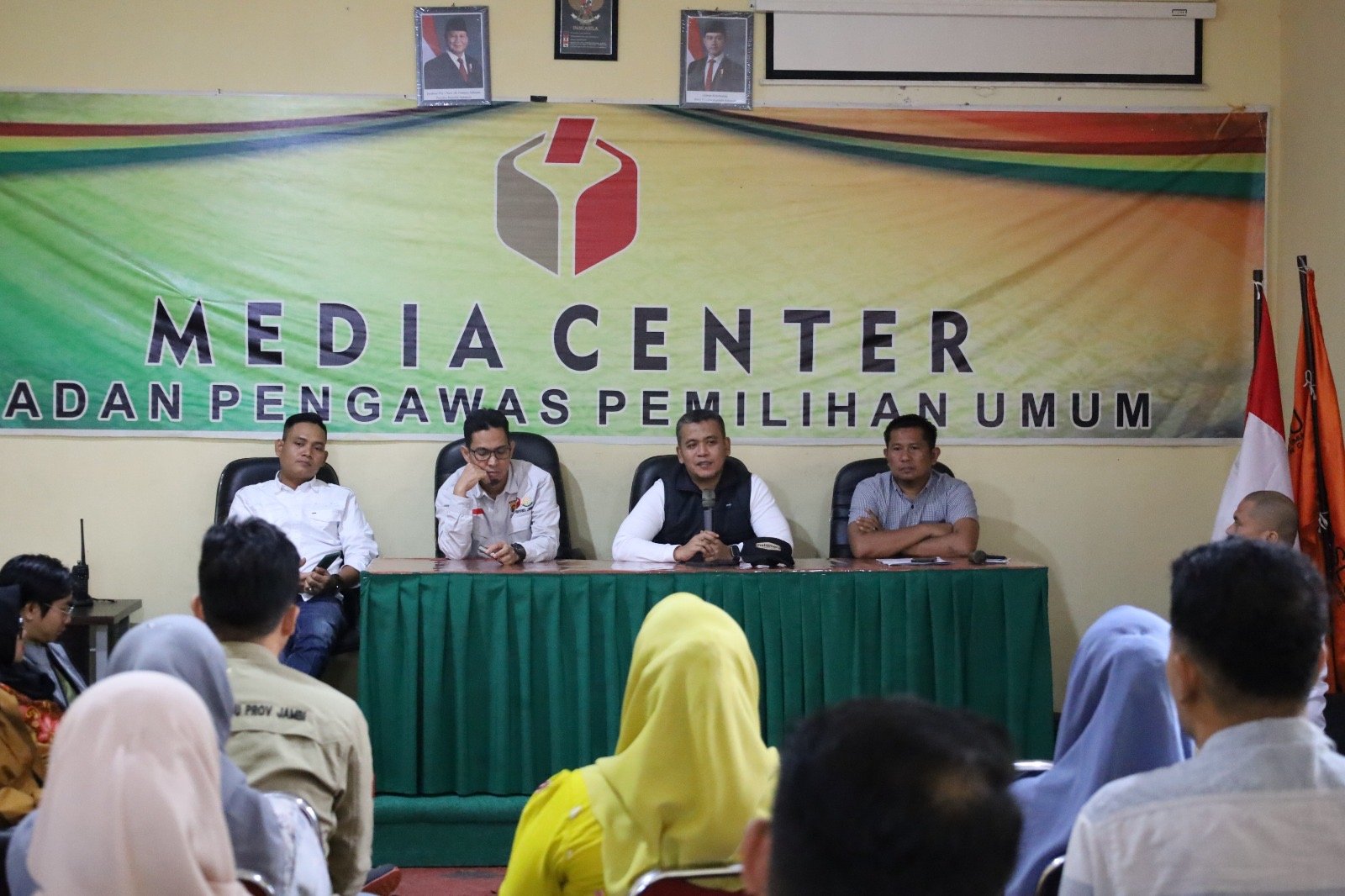 Bawaslu Jambi Peringatkan Pengawas Adhoc di Bungo: Jaga Independensi dan Kepatuhan Aturan Menjelang PSU