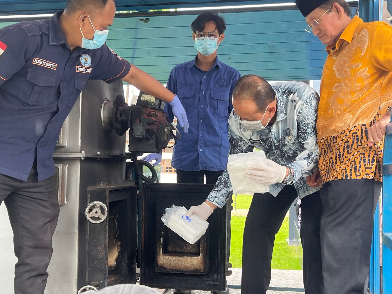 BNNP Jambi Musnahkan 25 Kg Sabu, Tegaskan Perang Melawan Narkoba