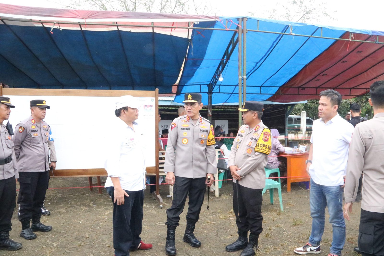 Kapolda Jambi Tinjau Pelaksanaan Pemungutan Suara Ulang di Kabupaten Bungo, Pastikan Keamanan dan Netralitas
