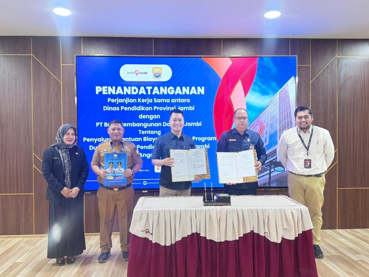 Kolaborasi Dinas Pendidikan-Bank 9 Jambi Siap Salurkan Bantuan Dumisake Tahun 2025