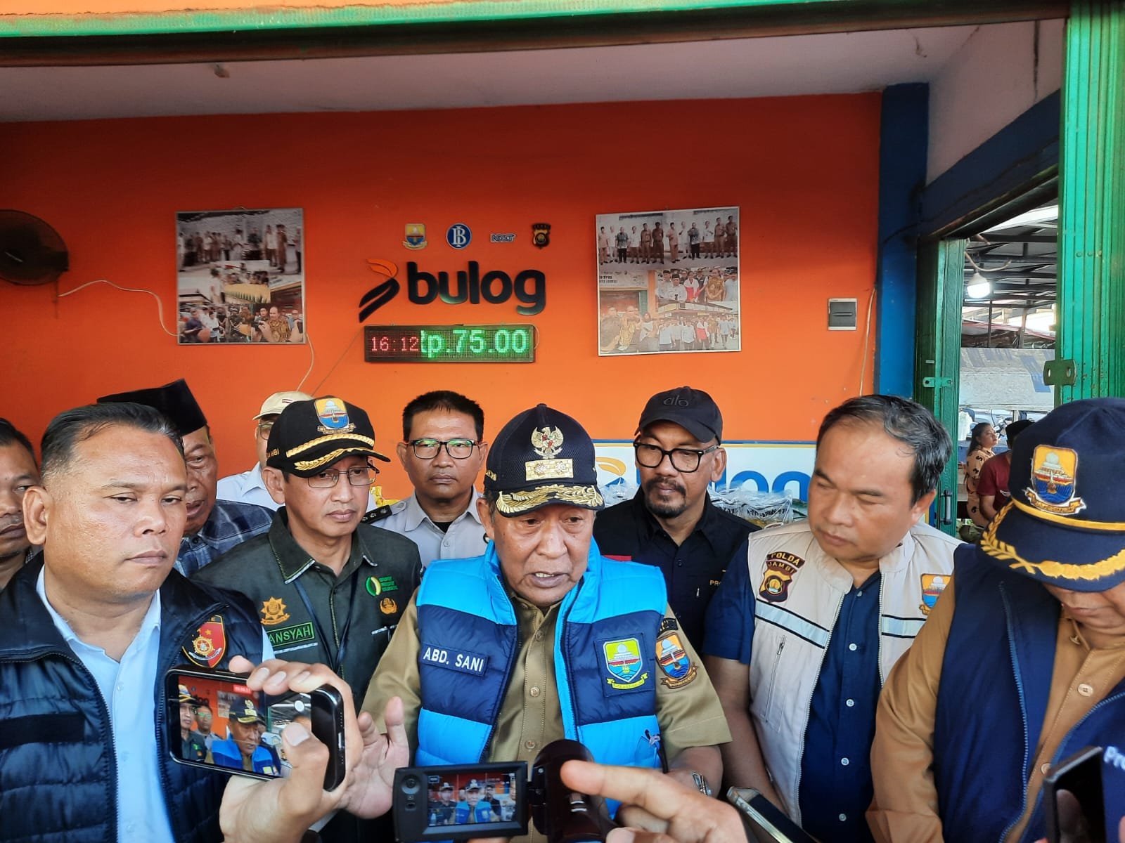 Jelang Nataru, Pemprov dan Polda Jambi Cek Harga Bahan Pokok di Pasar Angso Duo