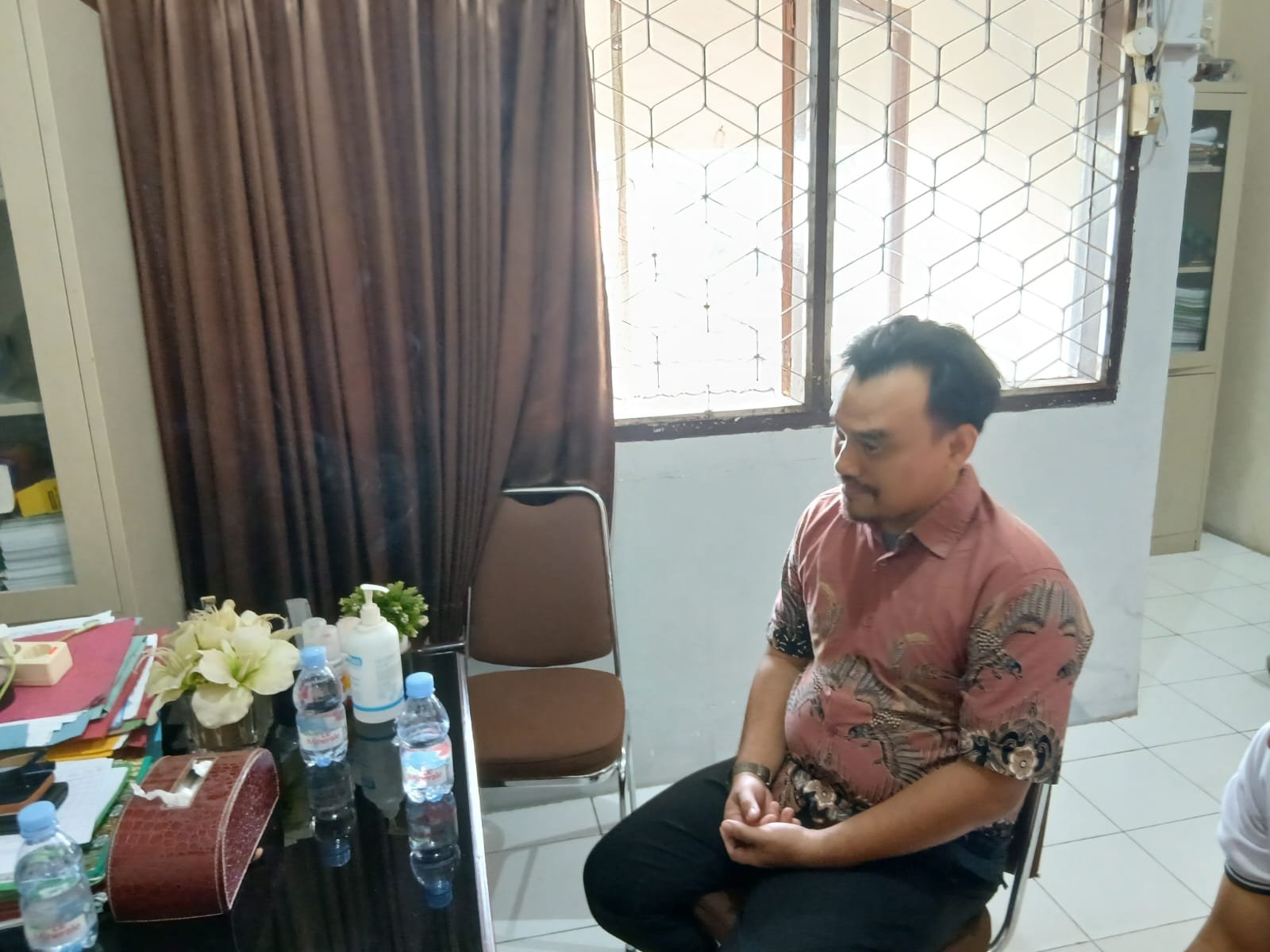 Guru SMKN 3 Tanjab Timur Dikeroyok Siswa: Alami Trauma, Korban Beri Klarifikasi ke Disdik