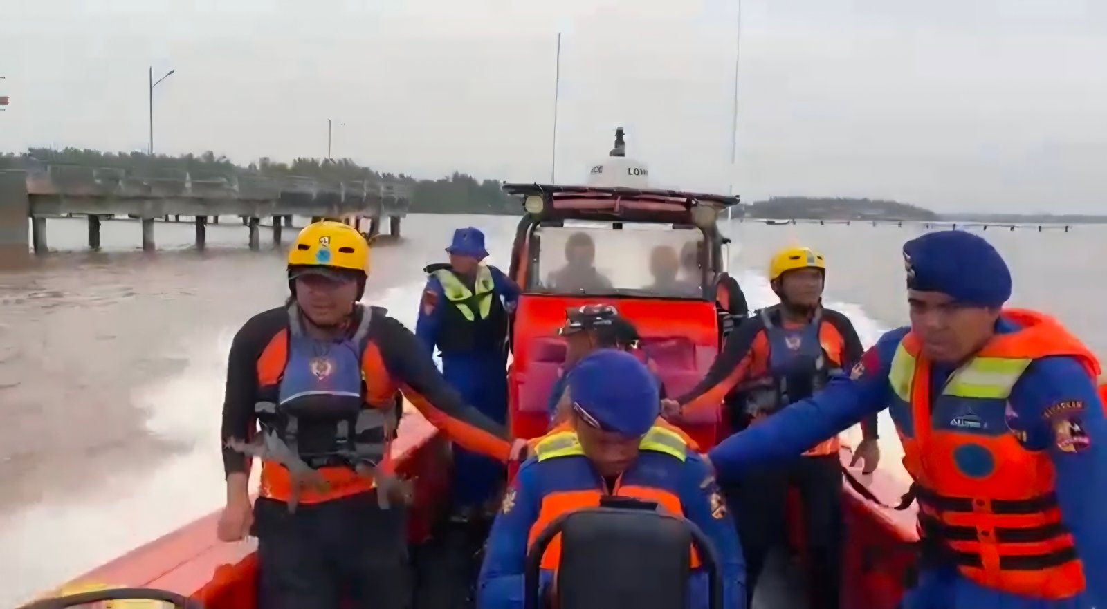 Tim SAR Gabungan Selamatkan Lima Korban Kecelakaan Laut di Perairan Jambi dalam Sehari