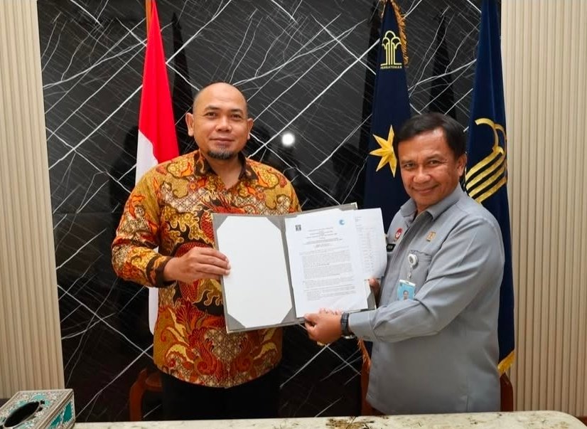 Optimalkan Aset Negara, Kanwil Kemenkum dan Kemenham Jambi Tandatangani PKS Peminjaman Gedung