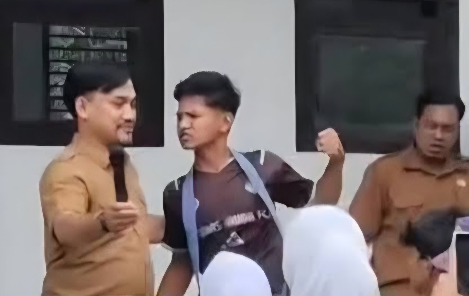 Saling Lapor! Kasus Guru vs Murid SMKN 3 Tanjab Timur Berlanjut di Polda Jambi