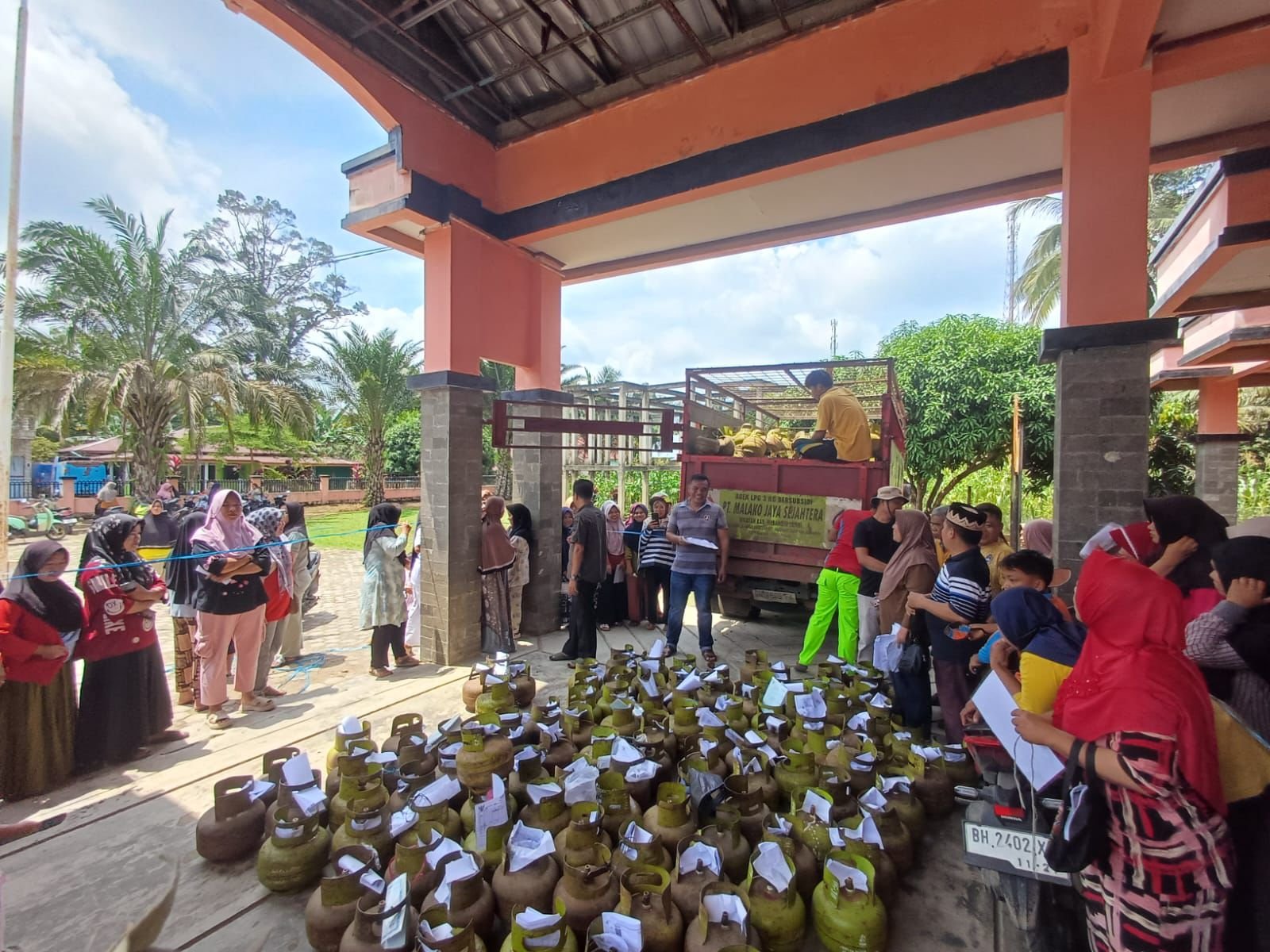 Intervensi Pasar: Patra Niaga Gelar Operasi Pasar Gas LPG 3 Kg di Merangin