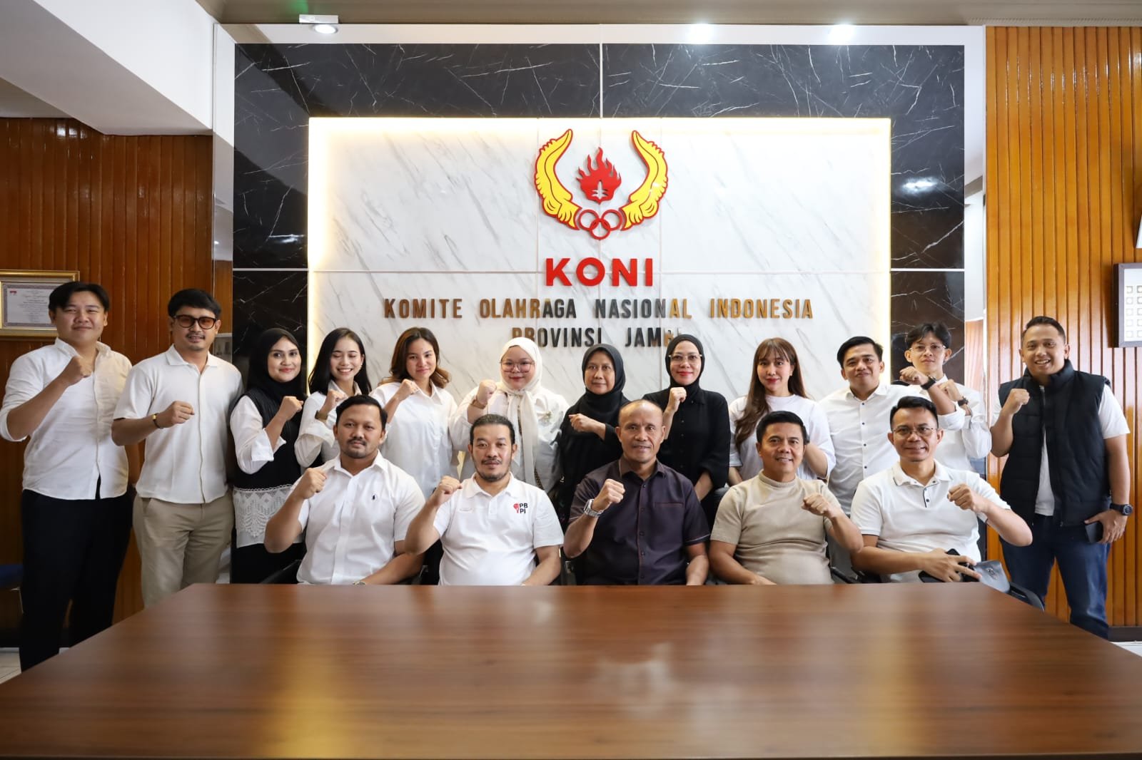 Audiensi PBPI Jambi dan KONI Jambi bahas olahraga Padel.