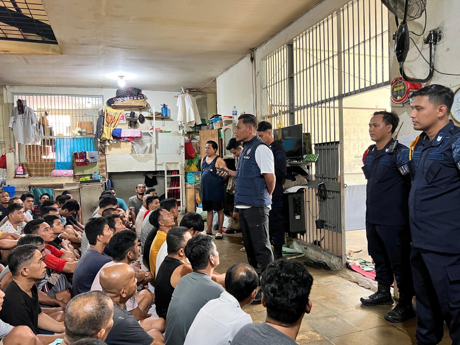 Geledah Blok B1, Petugas Lapas Jambi Sita HP hingga Elemen Pemanas Milik Napi