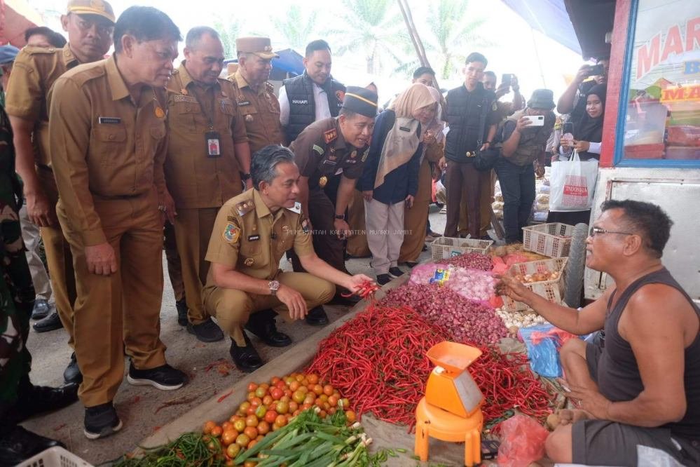 Wabup Muaro Jambi Pimpin Sidak ke Pasar Sengeti