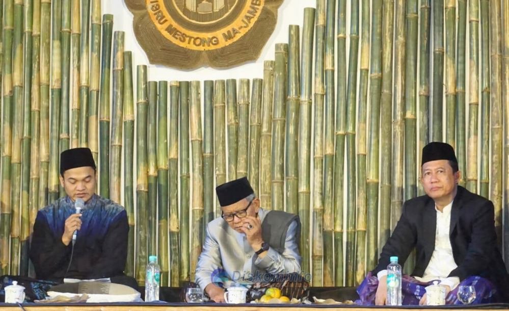 Bupati Muaro Jambi Hadiri Harlah Ke-28 Pondok Pesantren Al Muttaqin