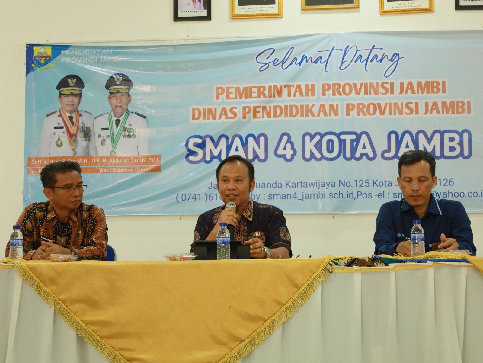 Peserta dari SMA dan SMK mengikuti Bimtek Kesadaran Keamanan Siber dan Privasi Data di Kota Jambi