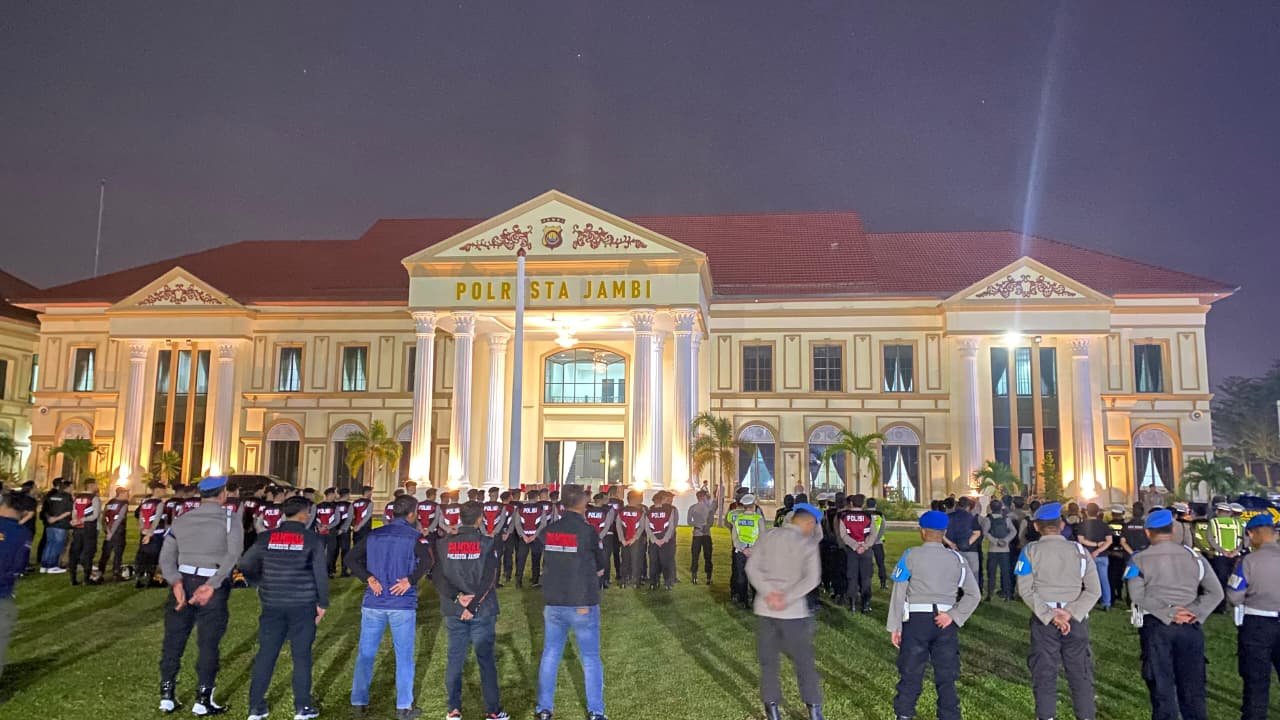 Patroli KRYD Polda Jambi di malam hari
