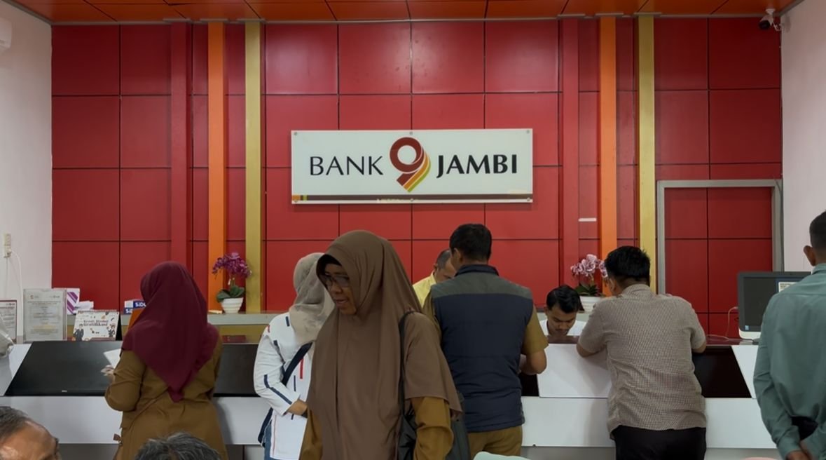 Laila Farhat membahas kapasitas Bank Jambi mengelola payroll ASN