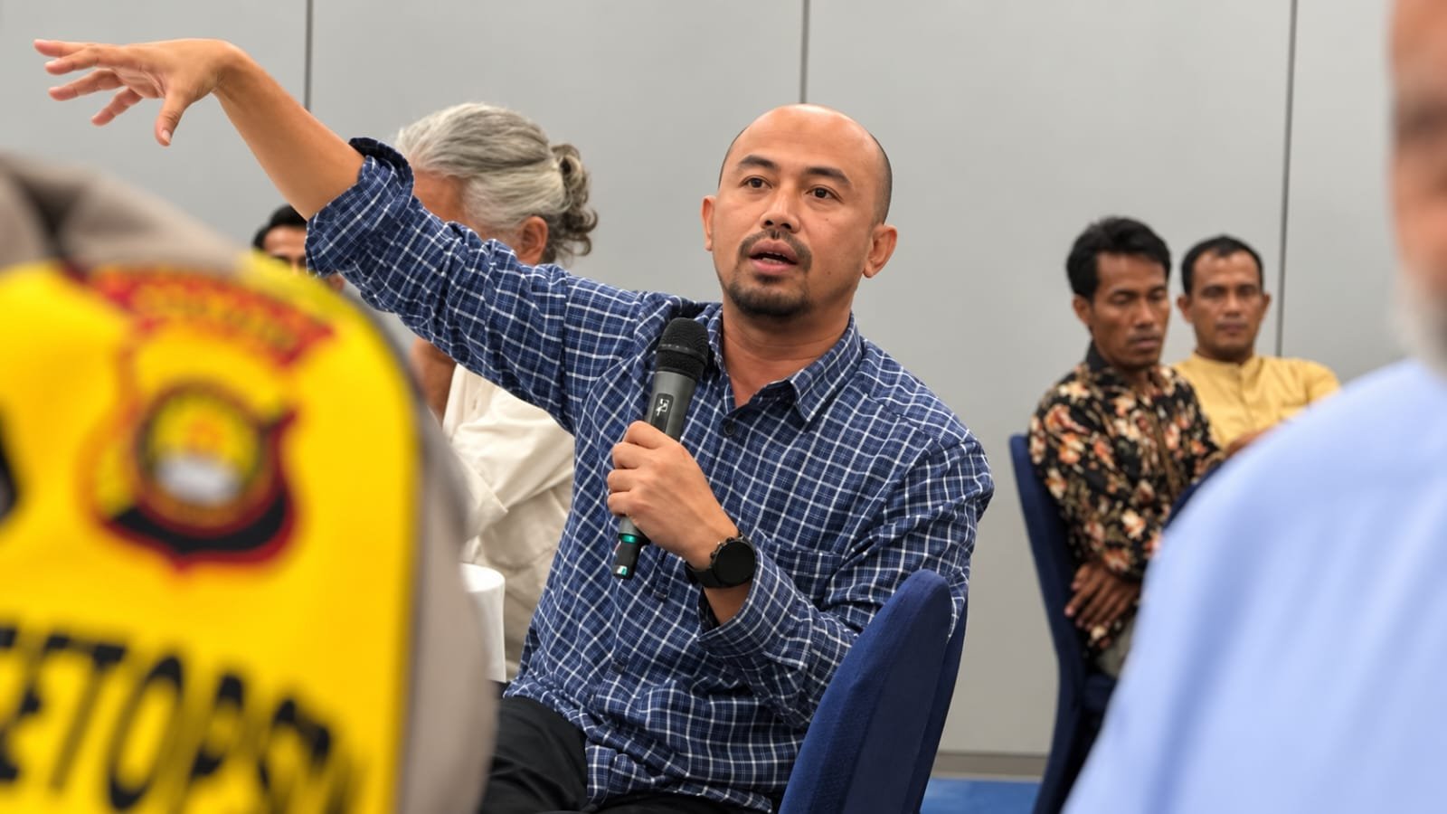 Dilema Penegakan Hukum Karhutla: Antara “Kasihan Rakyat Kecil”, “Segera Hukum Perusahaan”, dan Tanggung Jawab Negara