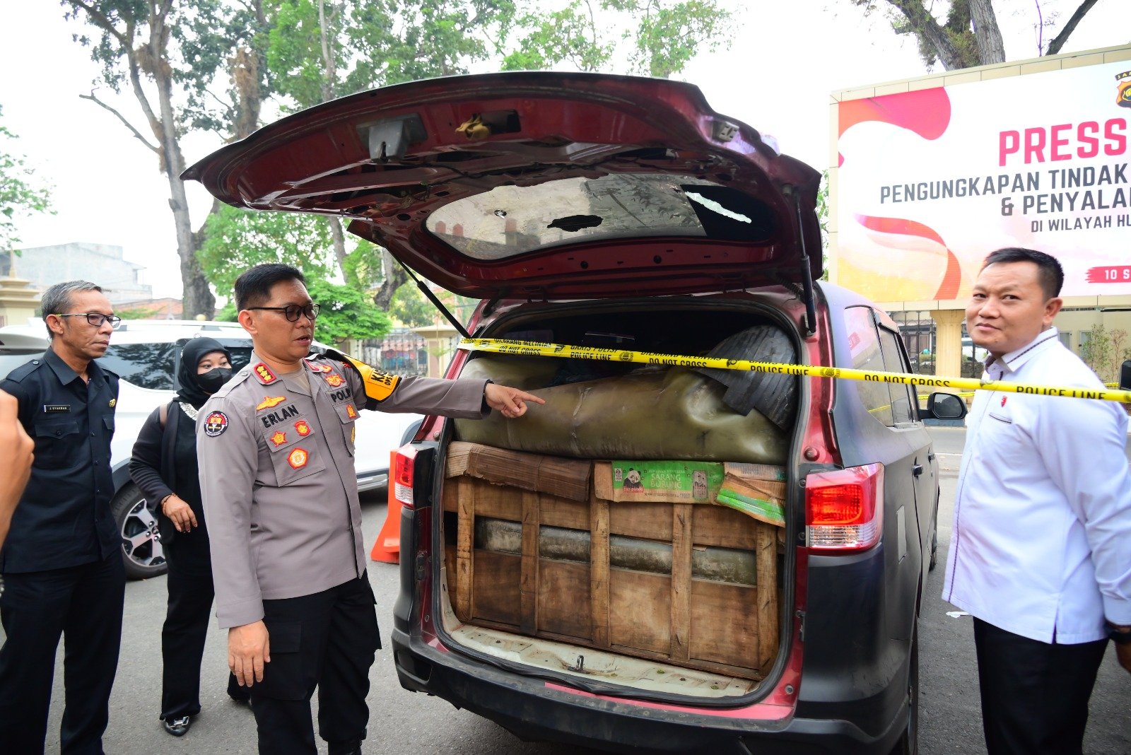 Polda Jambi mengungkap enam perkara penyalahgunaan minyak dan BBM dengan barang bukti 22.800 liter