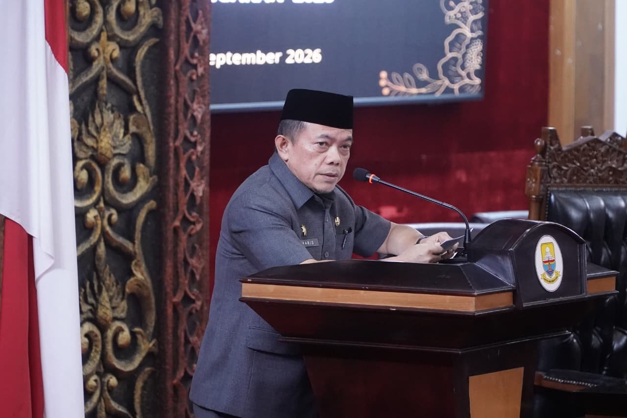 Gubernur Jambi Al Haris menyampaikan Nota Keuangan Perubahan APBD 2026
