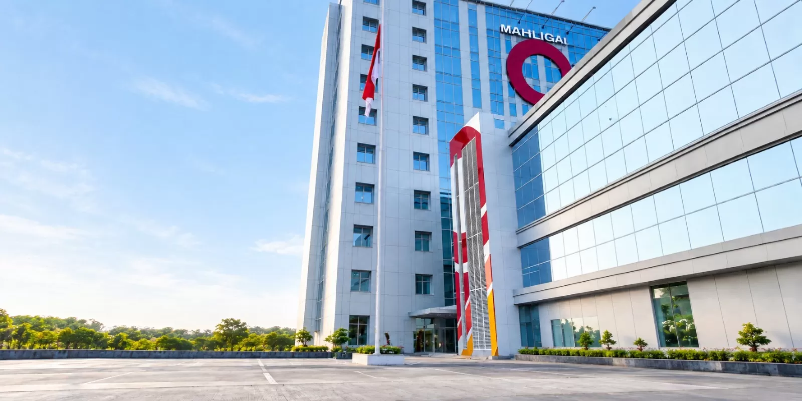 Pengamat perbankan dan dosen STIE Jambi Laila Farhat membahas pentingnya transparansi dan akuntabilitas dalam pengelolaan Bank Jambi.